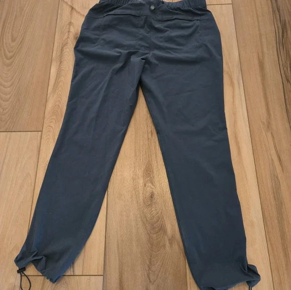 Eddie Bauer Technical Pants Size 10 - Picture 5 of 5